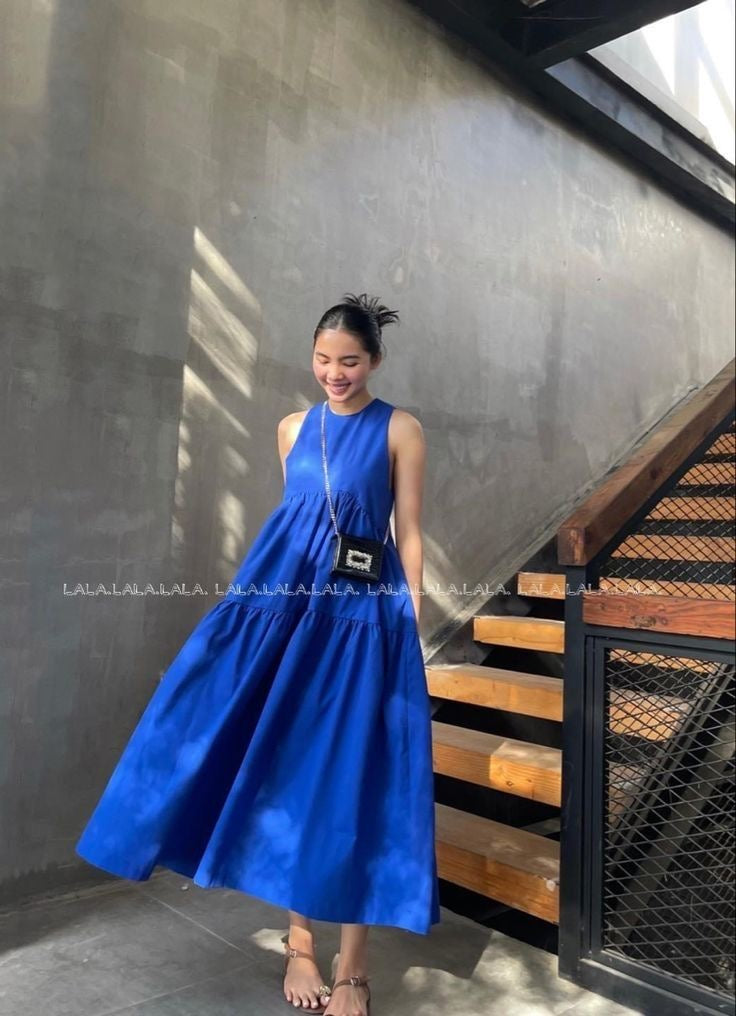 Sleeveless dress